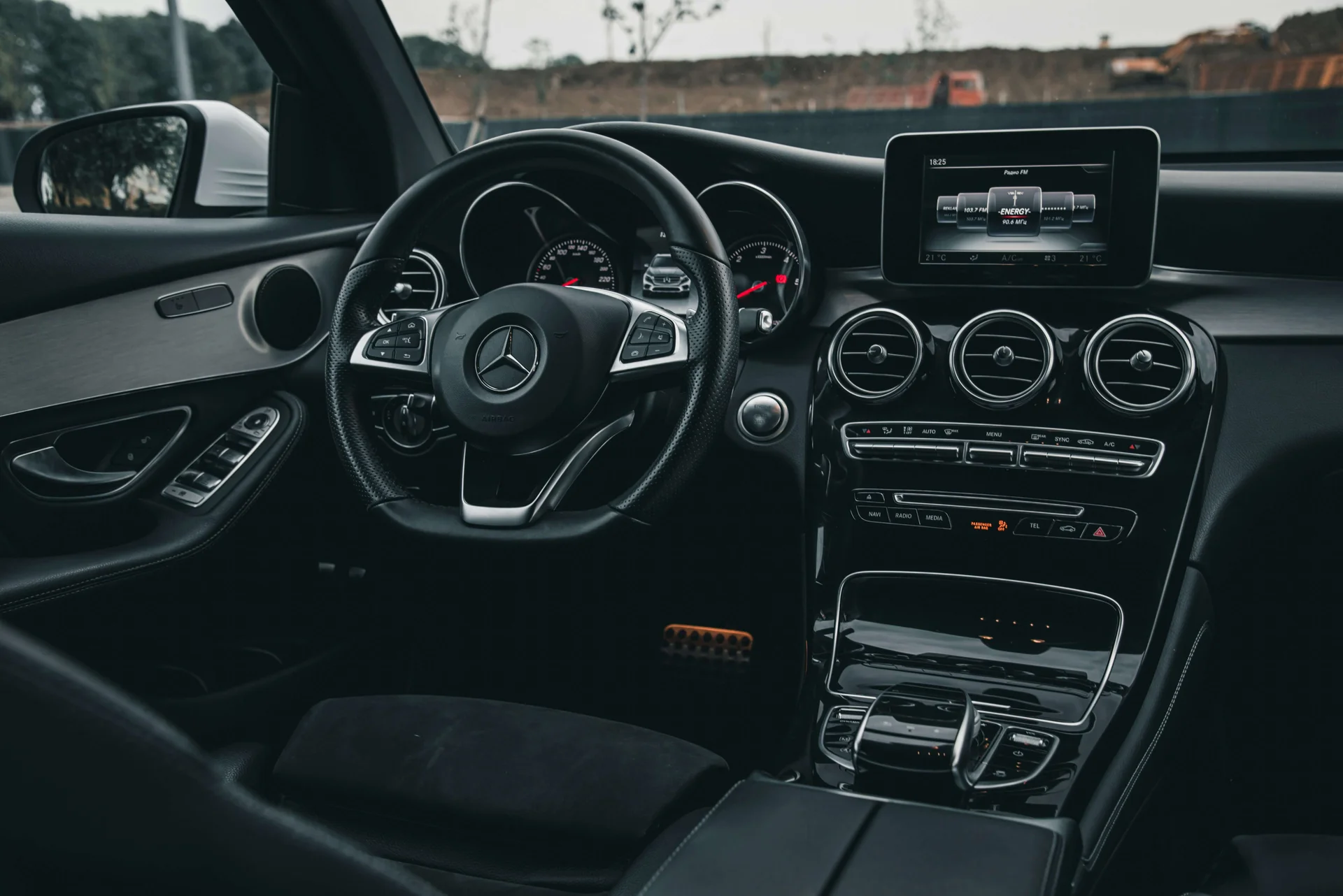 Kayseri Mercedes-Benz Servis Atölyesi — Yıldız Servis